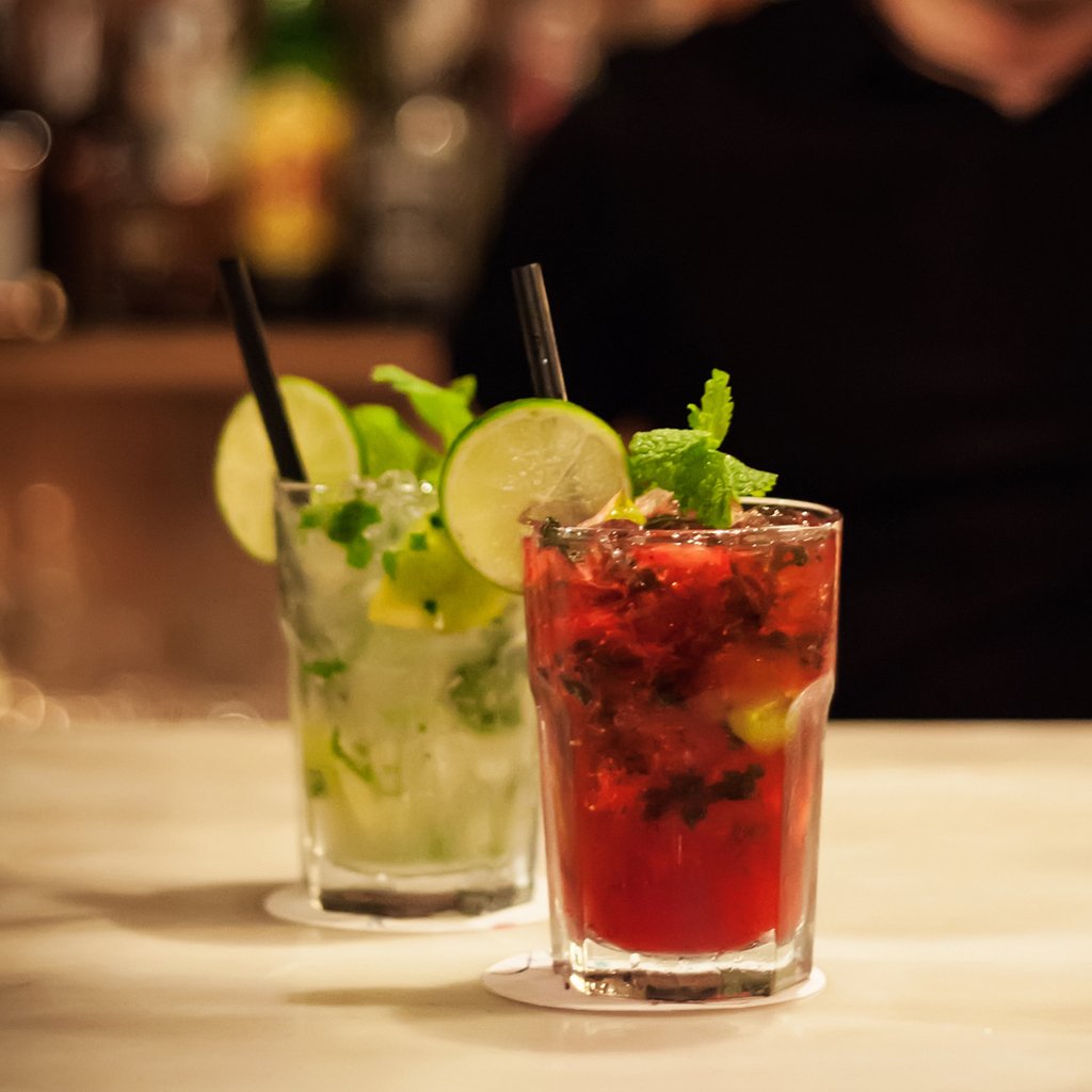 vostrallar's tweet photo. ¡VOSTRALLAR ESTÁ ABIERTO! ¿LO CELEBRAMOS? 🍹 https://t.co/OGcChBTPpF