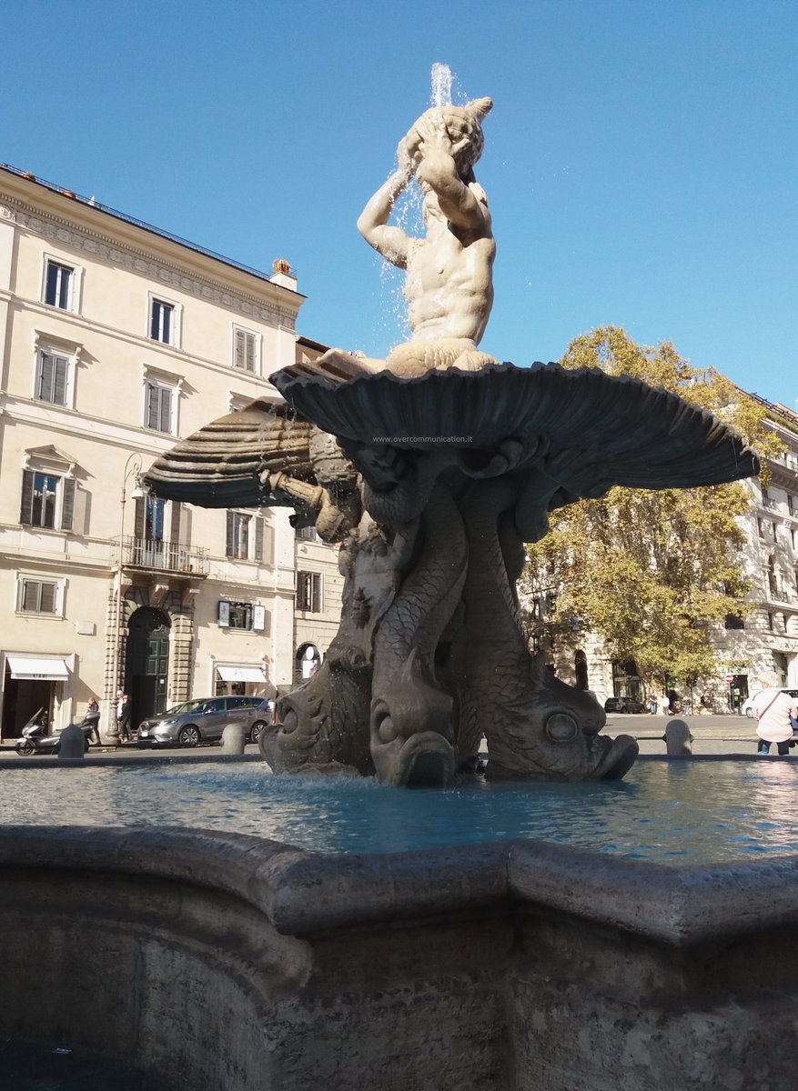 #Fotografia #Roma #PiazzaBarberini #fontanaTritone baciata dal sole @romasulweb @SaiCheARoma @TrastevereRM @Turismoromaweb overcommunication.it/fotografia/fot…