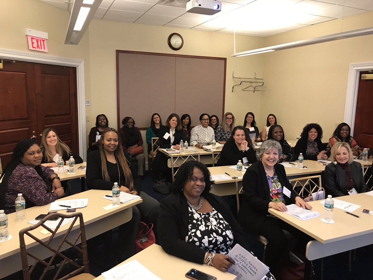 LiGleas's tweet image. When amazing women in leadership connect...amazing things happen! Grateful for everyone’s presence &amp;amp; participation at today’s #presentnotperfect workshop!@NJPSA @AASAHQ @NJASANews @PatWright11