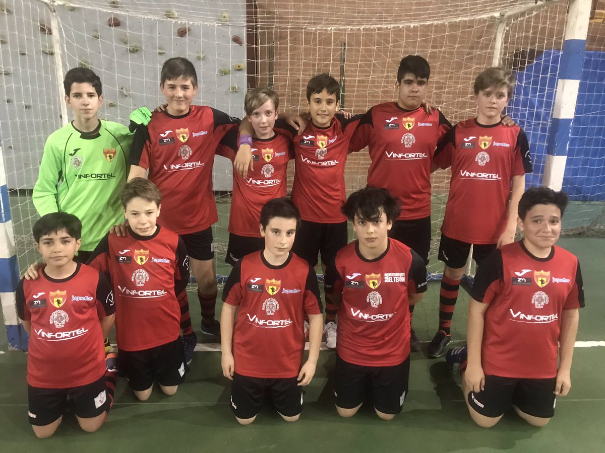 PARTIDO LIGA 13ª JORNADA INFANTIL Viernes 15 de marzo:

-CD Tolesala 3-0 EFS JOAN LINARES/COLEGIO INFANTES