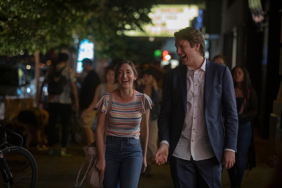 Crashing tweet media