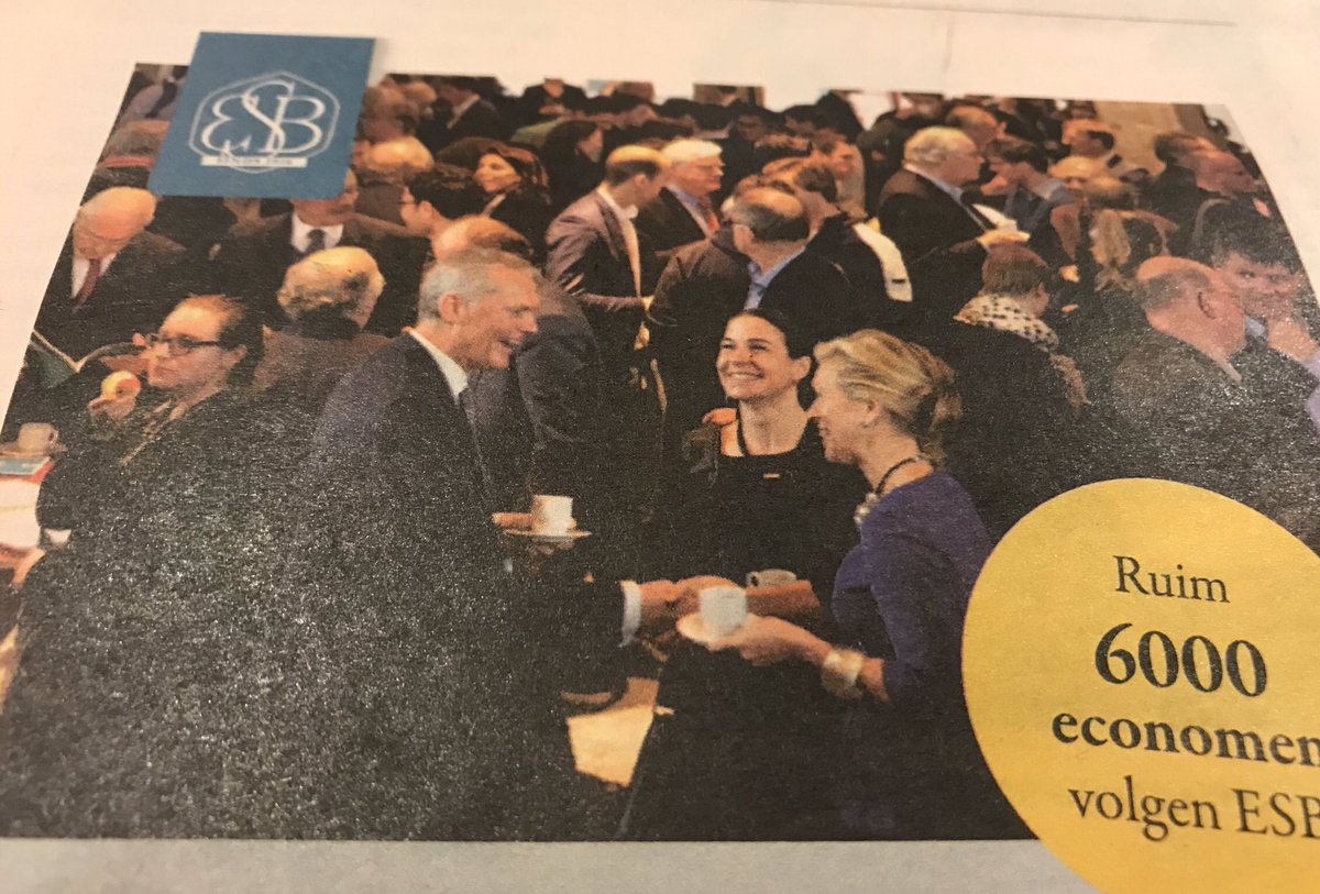 En kijk: hier gaat het wel goed. Een advertentie van de ESB, vereniging voor economen, met 2 dames prominent in beeld. 👍🏽