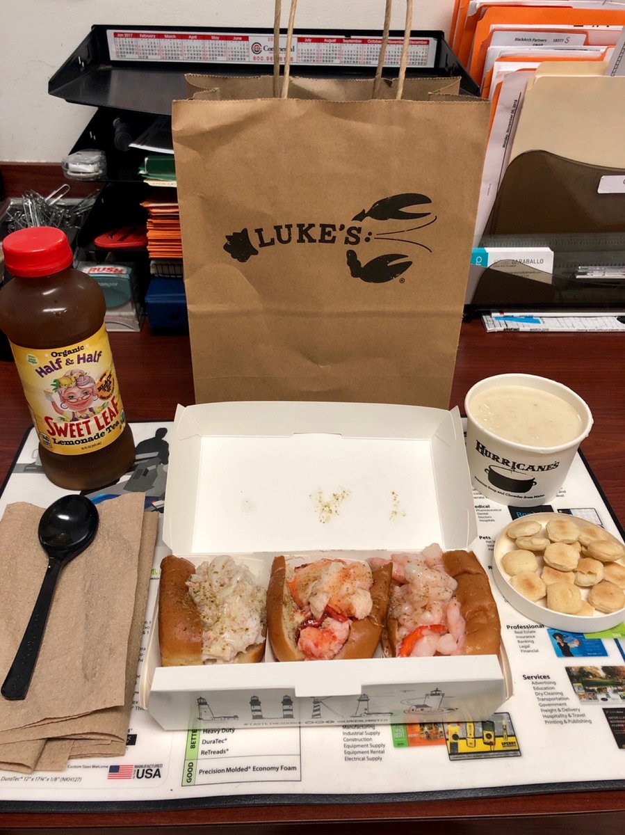 LatinLefty's tweet image. Luke Trio for the win on a meatless Friday! (at @LukesLobster in New York, NY) swarmapp.com/c/3pv2SzJ0i4G