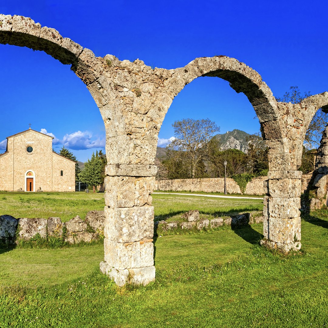 The Castel San Vincenzo is a postcard-worthy destination. It lies in the Italian region of Molise, which was once an appendix of Abruzzo, but has since gained official status in wine with the DOCs of Biferno and Pentro di Isernia. #TasteThePassion 
Photo © 123rf.com