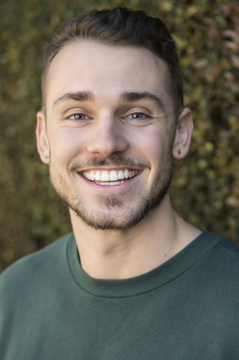 ConnorDuermit's tweet photo. 🧀 || New Headshots || Same Cheese || "Beard" Game Still...Menh || .
.
.
.
.
.
.
|| #Headshots || #Cheesemonger || @bestlaheadshots || @impressionsmile || https://t.co/Fx4N00av6A