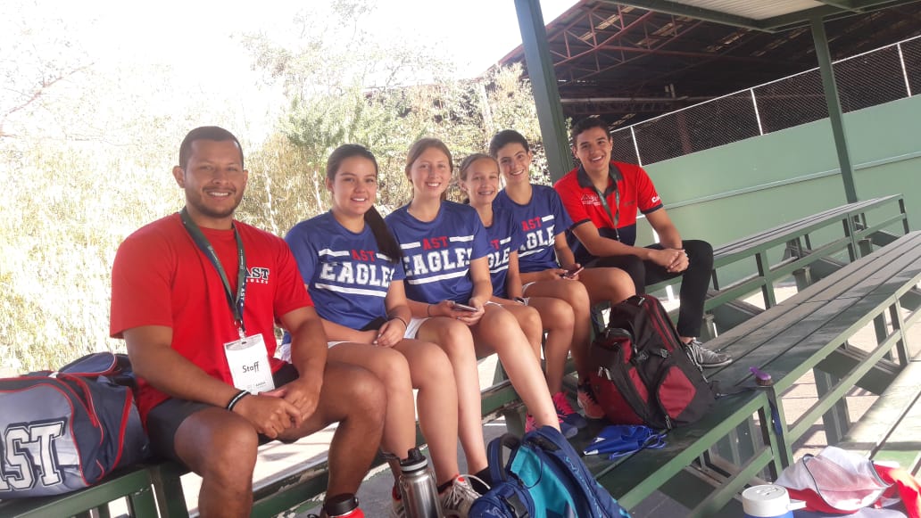 CountryClubtgu's tweet photo. #delcamposchool #countrycludtgu #AASCA. #2dodiadeltorneo https://t.co/6vS7siigI2
