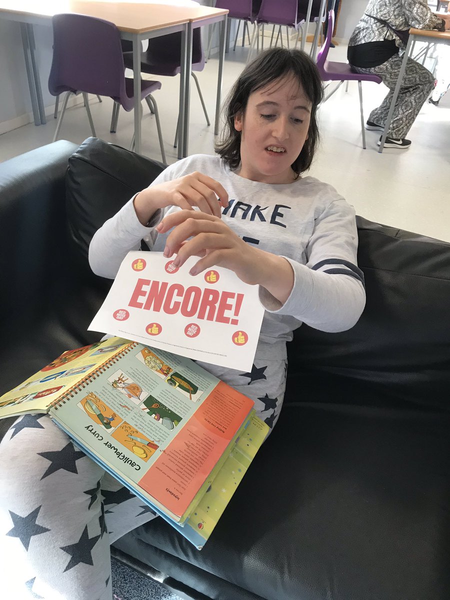 This afternoon with had a a party including; a big red piñata and karaoke of course! Amy seemed to approve of Allan and Harry’s super duet! 🤣 #RedNoseDay2019 #FHL