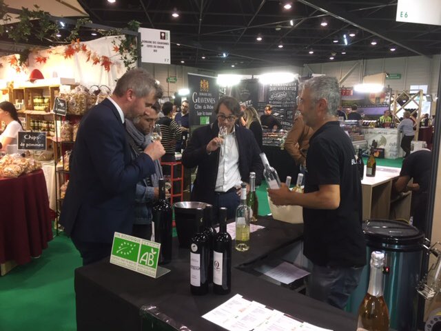 Une première journée au Savim à Marseille! Déjà de nombreux visiteurs sont venus déguster les cuvées de la Bastide! 

On vous attend tout ce week end  et jusqu’à lundi soir! #savim