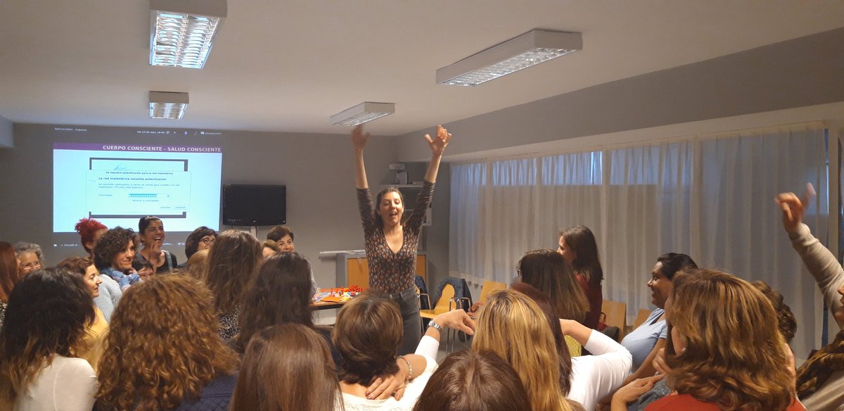 cimestepa's tweet photo. Hoy en @guadalinfostepa ha tenido lugar el taller Salud consciente, cuerpo consciente. Interesante y necesaria visión feminista sobre la salud de las mujeres. Organiza @cimestepa Ha impartido el taller Carmen Borrego Castellano (Experta en salud y género)
@culturaEStepa@IAMJunta https://t.co/lYphRws1In