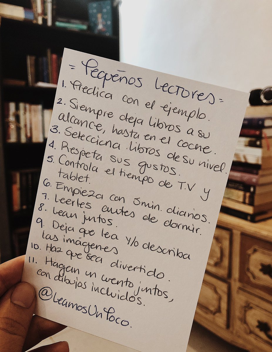 Leamos_Un_Poco's tweet photo. Tips para que los mas peques lean. También les dejo el link del artículo que escribí hace unos meses en @Diario_LaVerdad sobre el mismo tema https://t.co/luFgokOo1R

#Tips_Lup #SembremosLectores #MiniLectores #PequeLectores #libros https://t.co/8AraQaNSV7