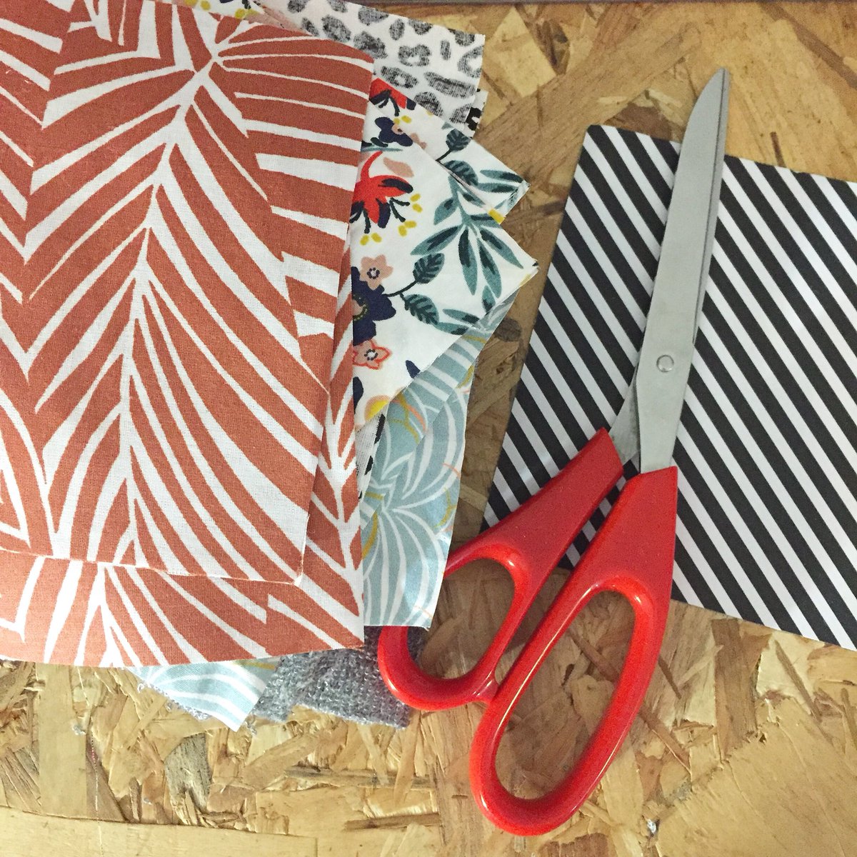 Matinée découpage de lingettes #Zerodechet #couture#maquillage Ça alors! J’ai tweeté !