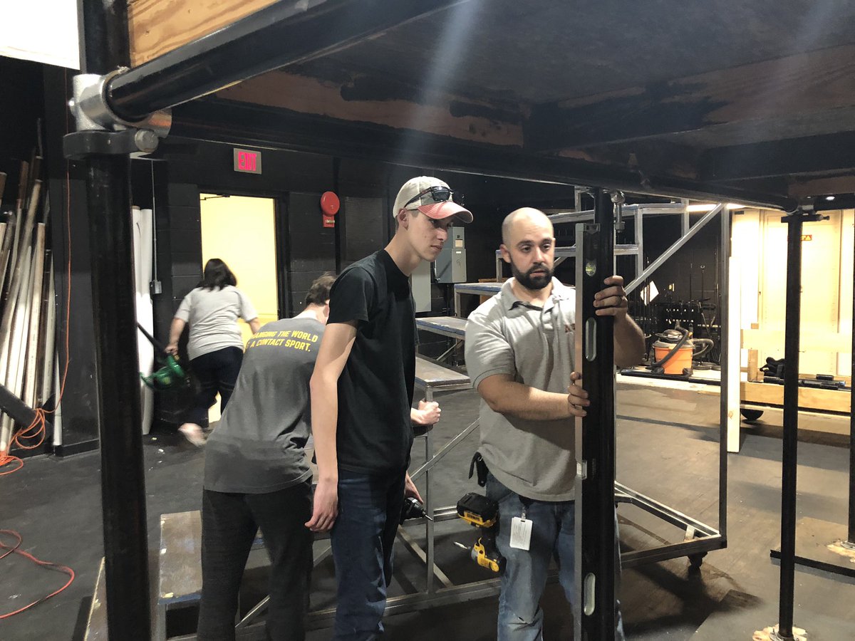 PrincipalRVRHS's tweet photo. SNEAK PEEK: Nothing like seeing your own students start building the set to CHICAGO! Learning and earning credit via Mr. Rossi...
#EmpowerEveryStudent #AllThatJazz
#RazzleDazzle https://t.co/8QD62QpnqF
