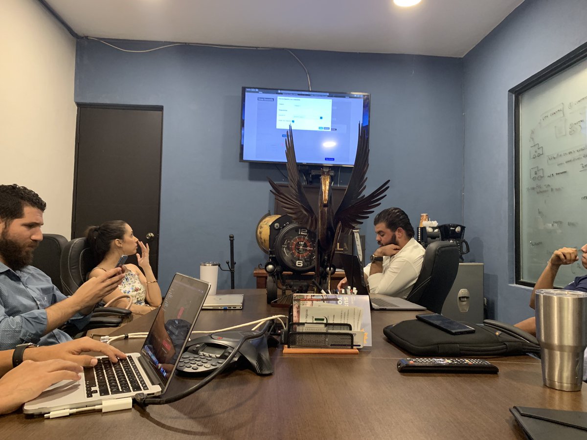 RaulSalas9's tweet photo. Analizamos el estatus de #MeetBus y se realizarán actualizaciones previas a la salida Beta programada para el 21 de Marzo. La plataforma para encuestas, publicidad y banners por género, edad y ruta está al 100%. Estoy sumamente emocionado... la parte comercial 🔥 https://t.co/akb6mQZ5cI