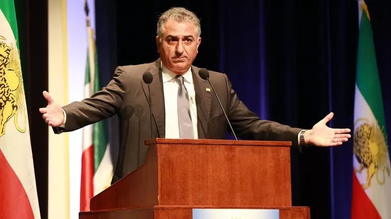 Babak_1992's tweet photo. @SecPompeo Prince @PahlaviReza: 
Iranians have had enough. In the streets &amp; across social media,the popular chant,“We will reclaim Iran even if we must die to do so,”reverberates with urgency &amp; determination. My compatriots want to reclaim Iran from the Islamic Republic.
#WeWillReclaimIran https://t.co/ru4zDRjRdf
