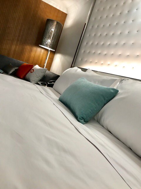 Who else is celebrating World Sleep Day tonight? We know we are!! #RenHotels #RenSouthPark #WorldSleepDay #DiscoverThisWay #NewRooms #Renovated #Renovations