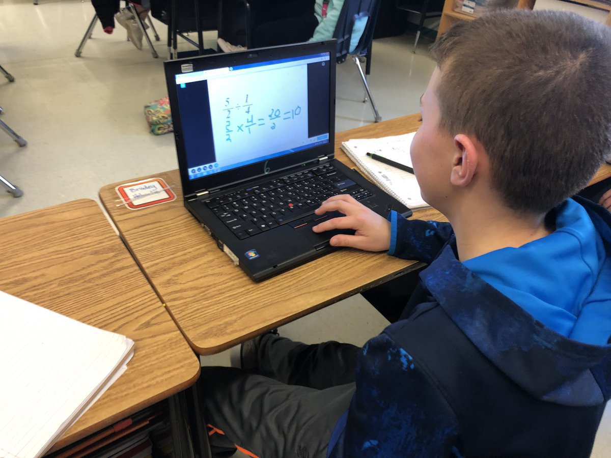 MrsHuberPCSD32's tweet photo. Our first #nearpod experience. Students enjoyed it and we all learned something new. @ablythepcsd32 @MrsEDTeacher @ms_richardet worth exploring!!! #pcmsd32 https://t.co/TBwa51irQt