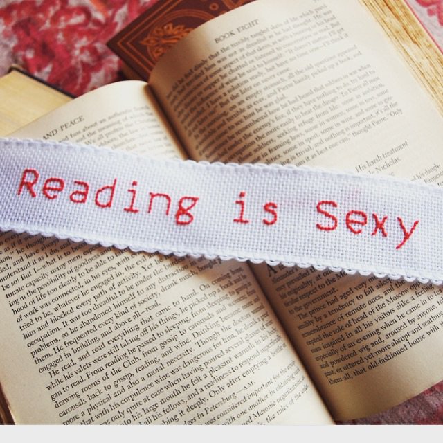 guilty_pride's tweet photo. What's more sexier than reading?!
#bookclubofinstagram #bookstagram #book #urbanromance #urbanfiction #bookreader #newauthor #guiltypride #followmetothe90s #iamlisaquinn https://t.co/y65PNZD2tv