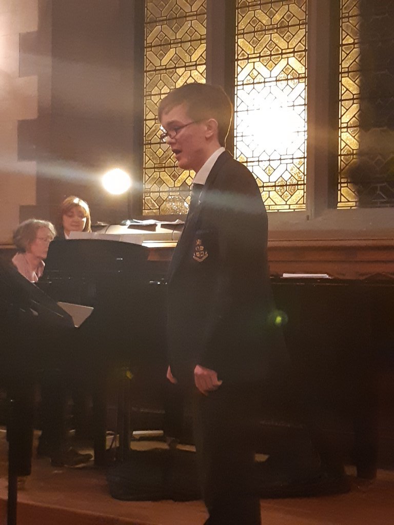djbecosse's tweet photo. Friday evening @StrathallanSch and an amazing @strath_music A level recital and the #TechnicalRehearsal for next week's #SchoolMusical #WeWillRockYou going on simultaneously #Capacity #Resilience #TheseKidsCan #MultipleSinglemindedness @SCISschools @BSAboarding https://t.co/lazP2H5RXv