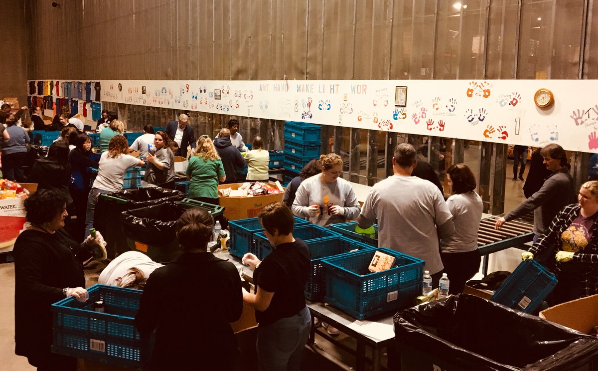 RealAdamKrupp's tweet photo. Another great service event for our team @INRevenue w/ @GleanersFBIndy #DORGivesBack https://t.co/IJvdUojCoz