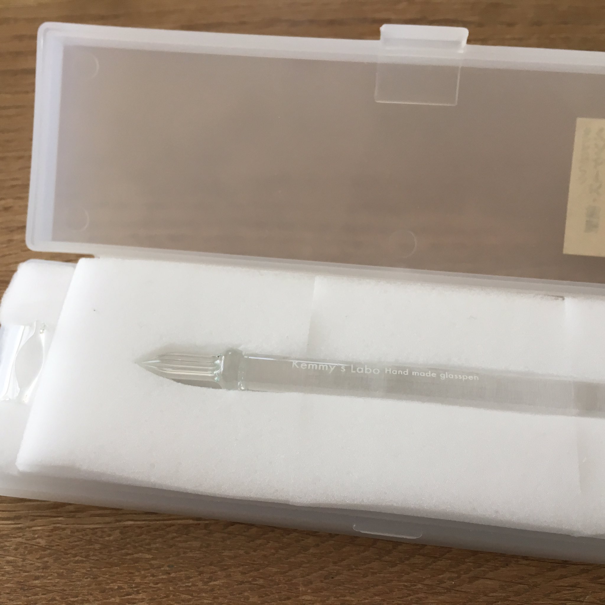 ゆか Lifewithjournal ガラスペンケース 無印良品のペンケースにダイソーで買ったスポンジをカットして入れて作ってみた T Co Zwcnskiept Twitter