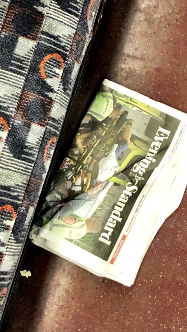 jackoglover's tweet photo. Rode the London tube at 4pm this evening and watched 2/3 of a full train read about the tragedy that unfolded in Christchurch in the @eveningstandard - Utterly sobering and gut-wrenching. #theyareus #kiakaha #Christchurch https://t.co/AciIKfUceY