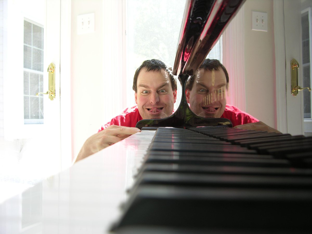 #OffTheEdge #DuelingPianos this weekend:

FR 3/15: Cove Haven - Lakeville, PA

SA 3/16: Jolly's Piano Bar - Philadelphia, PA

SU 3/17: Jolly's Piano Bar

<a href="/CoveHaven/">Cove Haven</a> <a href="/PoconoRomance/">Cove Haven Resorts</a> #CoveHaven @JollysPianoBar #LiveMusic #LocalMusic