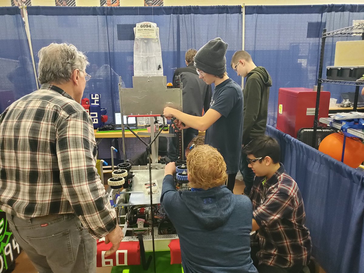montwildcats's tweet image. Our #roboticscats are competing now! Inspection was last night and they began pool play today. Tomorrow brings tournament seeding and the championship in the afternoon! #betrueblue #robotics #letsgocats