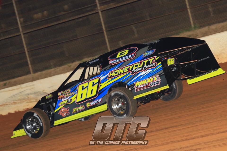 DicksonShock's tweet image. instagram.com/p/BvCXJS-BajY/…           Congratulations Andy Boahn in the Greg Honeycutt owned #66 mod
Winner of the opening night,Knight Of Champions, of the @renegadesofdirt NC Mod Nat
@JRiShocks @SwiftSprings1 

#JRiShocksByDRS 
#SwiftSprings
#DontGetShockBlocked