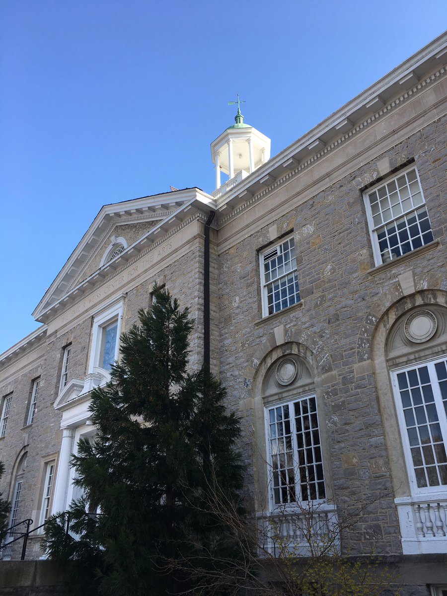 GregAtDson's tweet photo. Perfectly blue skies over @DickinsonCol for regular decision release. Proud to call this incredible college my alma mater and equally proud to welcome our newest Dickinsonians! Congratulations!! #decisionrelease #Dson2023 https://t.co/oJKLAXwtiT