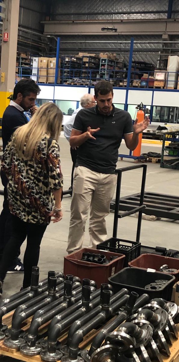 gottertsa's tweet photo. Hoy tuvimos la visita de Federico Zin, Director Provincial de Promoción y Institucional de Inversiones, y comitiva. Realizaron un recorrido por la planta, se informaron sobre la situación actual laboral y las perspectivas y necesidades de la industria. https://t.co/SnWuWEDiJK