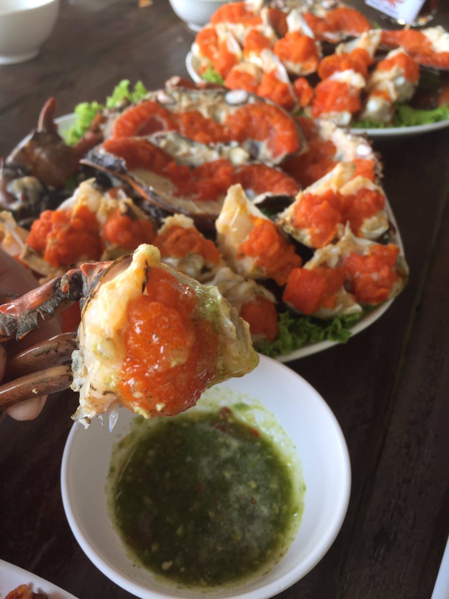 fa_atrp's tweet photo. นึ่งร้อนๆ ปูไข่นึ่งนมสด #อร่อยไปแดก https://t.co/0V9O1I0RUy