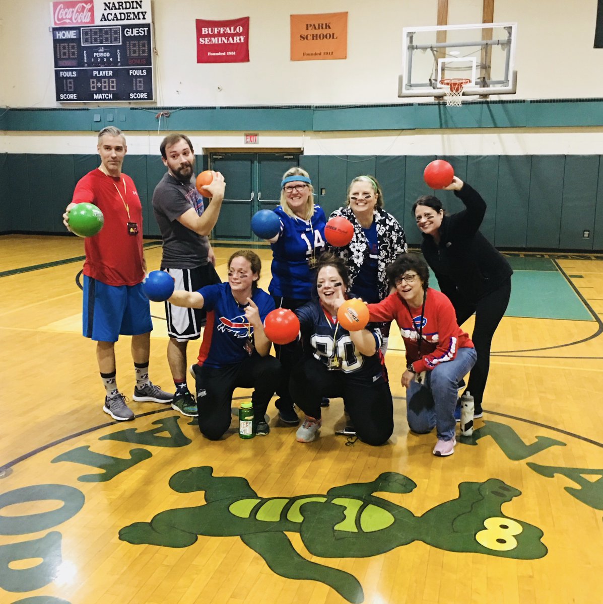 RelayNardin's tweet photo. Congratulations to the Above Average Joe’s (Teacher Team)! Thank you to everyone for coming and supporting Relay for Life #agametofight https://t.co/A1azydmtjp