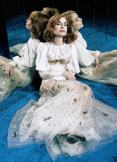 Happy birthday to Isabelle Huppert 