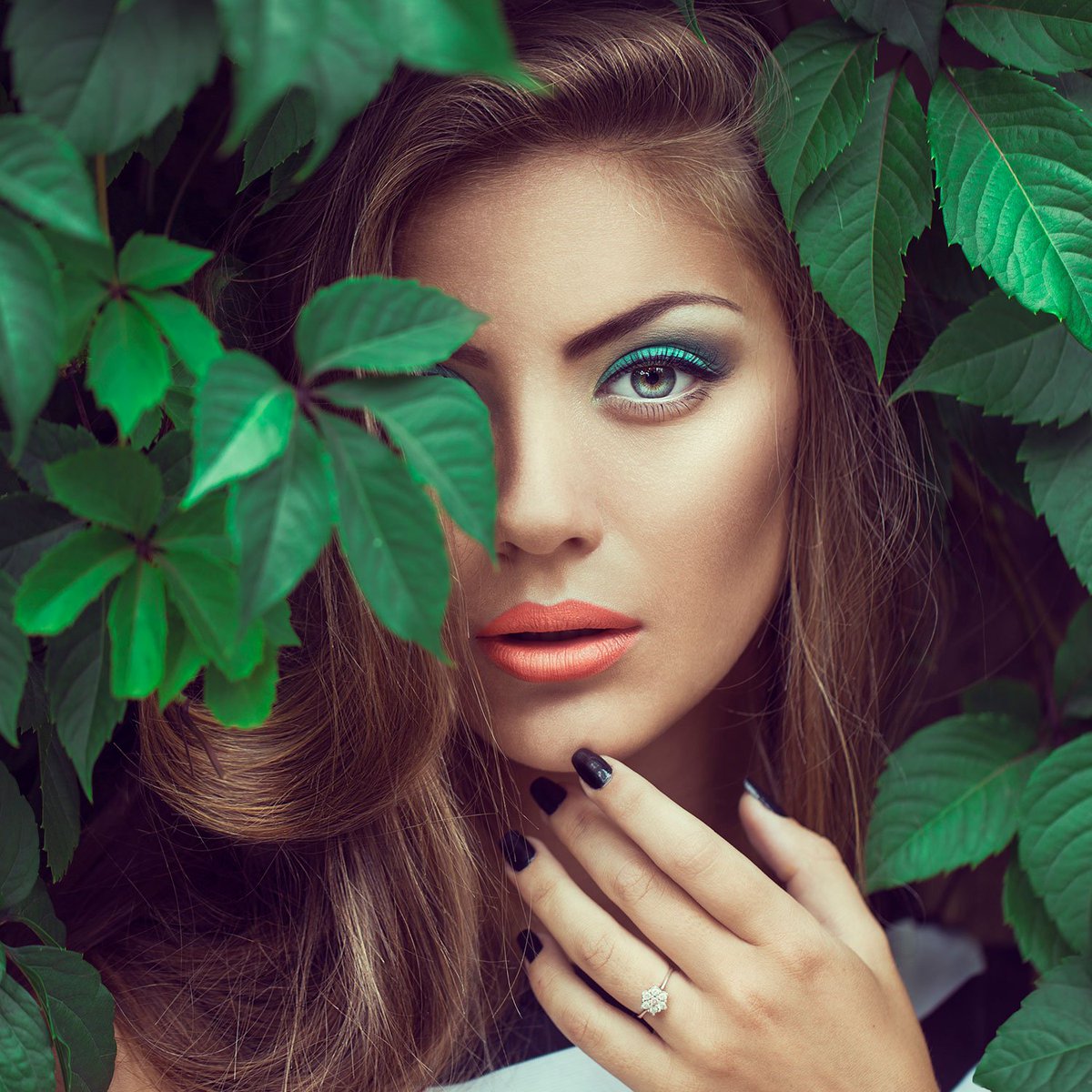 WheeSearch's tweet photo. Picking colors can be difficult, choosing makeup doesn’t have to be! Visit https://t.co/4qrheml81U now to find the perfect products for you!

#makeupreview #makeuptalk #showtheworld https://t.co/K7D0AXQS6m