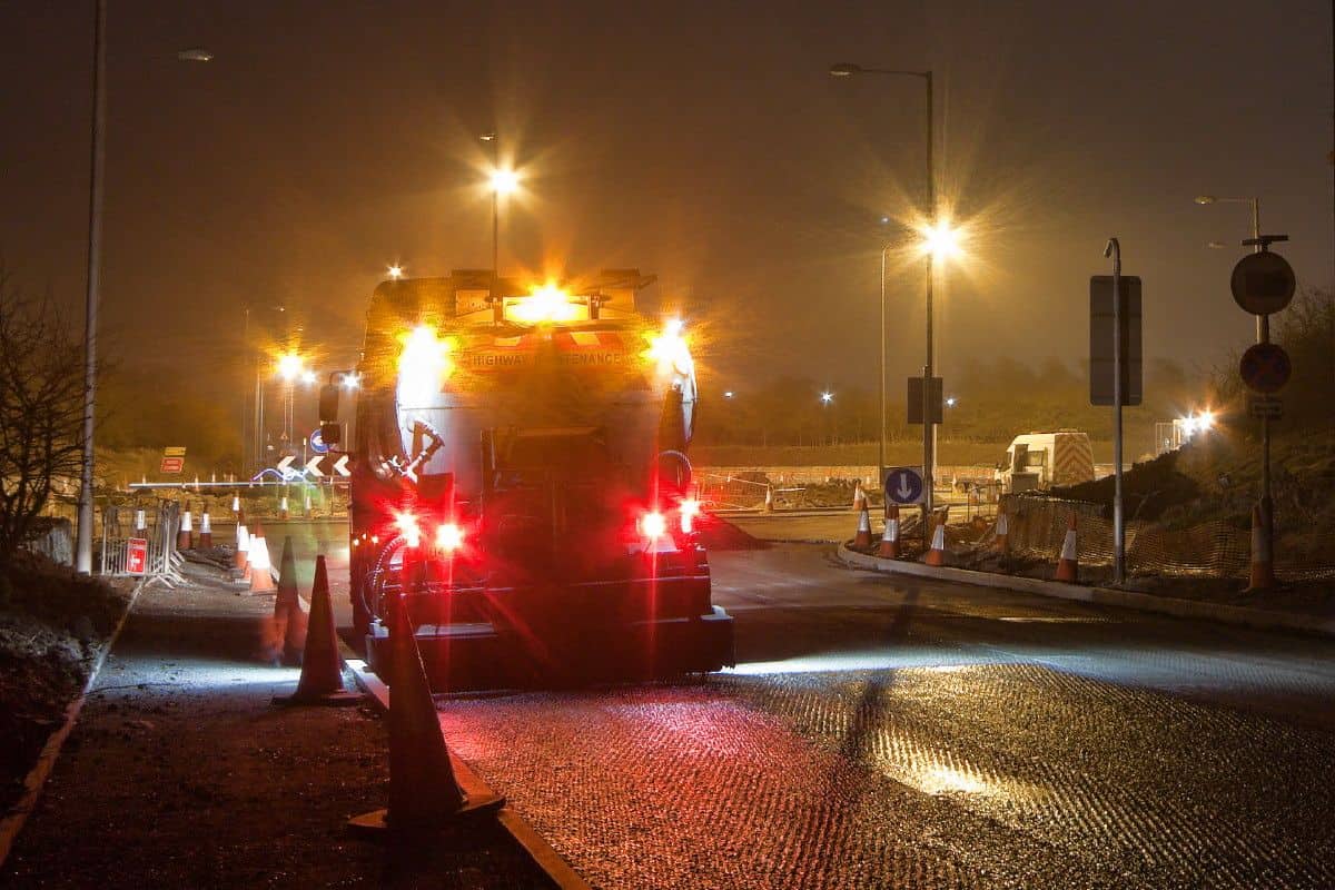 SippyDownsQld's tweet photo. Night Road Works. Tomorrow Night. #SippyDowns Drive 

#Community #Development #GroupsProjects #Notice #PublicWorks #RoadsAndTraffic

https://t.co/BB2ERG3mn5 https://t.co/8qoMwEcyjx