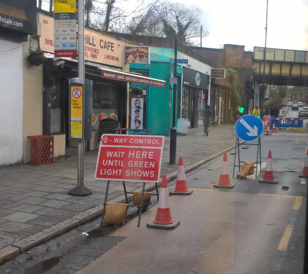 westnorwoodnews's tweet photo. Norwood road works start 23rd April https://t.co/MsM8h22DTd https://t.co/eKrMcNYWiP
