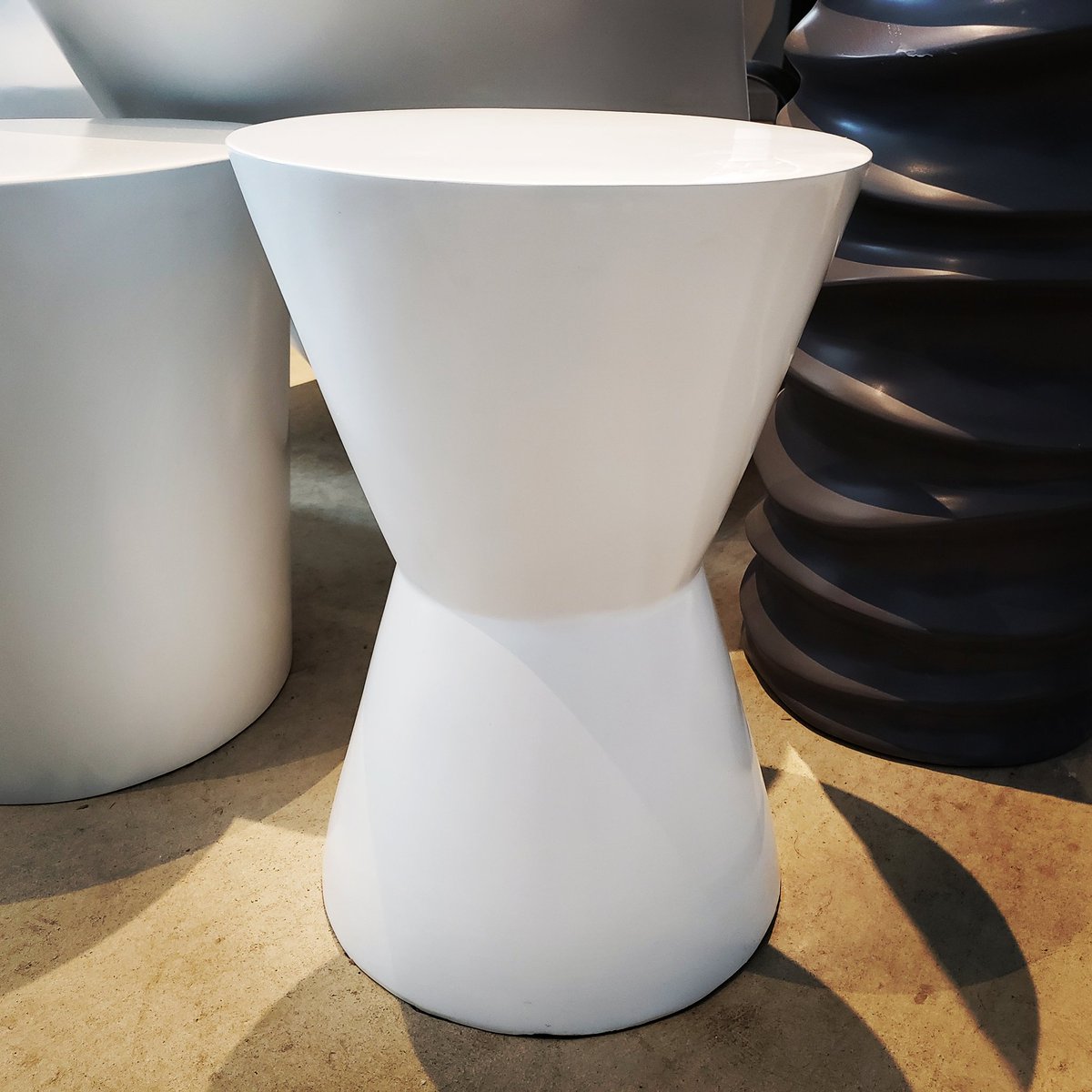 jjandcodecor's tweet photo. 👇 Functional! 

Come take a look! We are open Friday, Saturday, Sunday and Monday from 12pm-4pm. 

JJ&amp;CO 
1325 Bear Mountain Parkway 
Bear Mountain • Victoria, BC 

#unique #homeandgarden #bearmountain #langfordbc #colwoodbc #royalbaybc #victoriabc #victoriabuzz #yyj https://t.co/8iQJgVFfKi