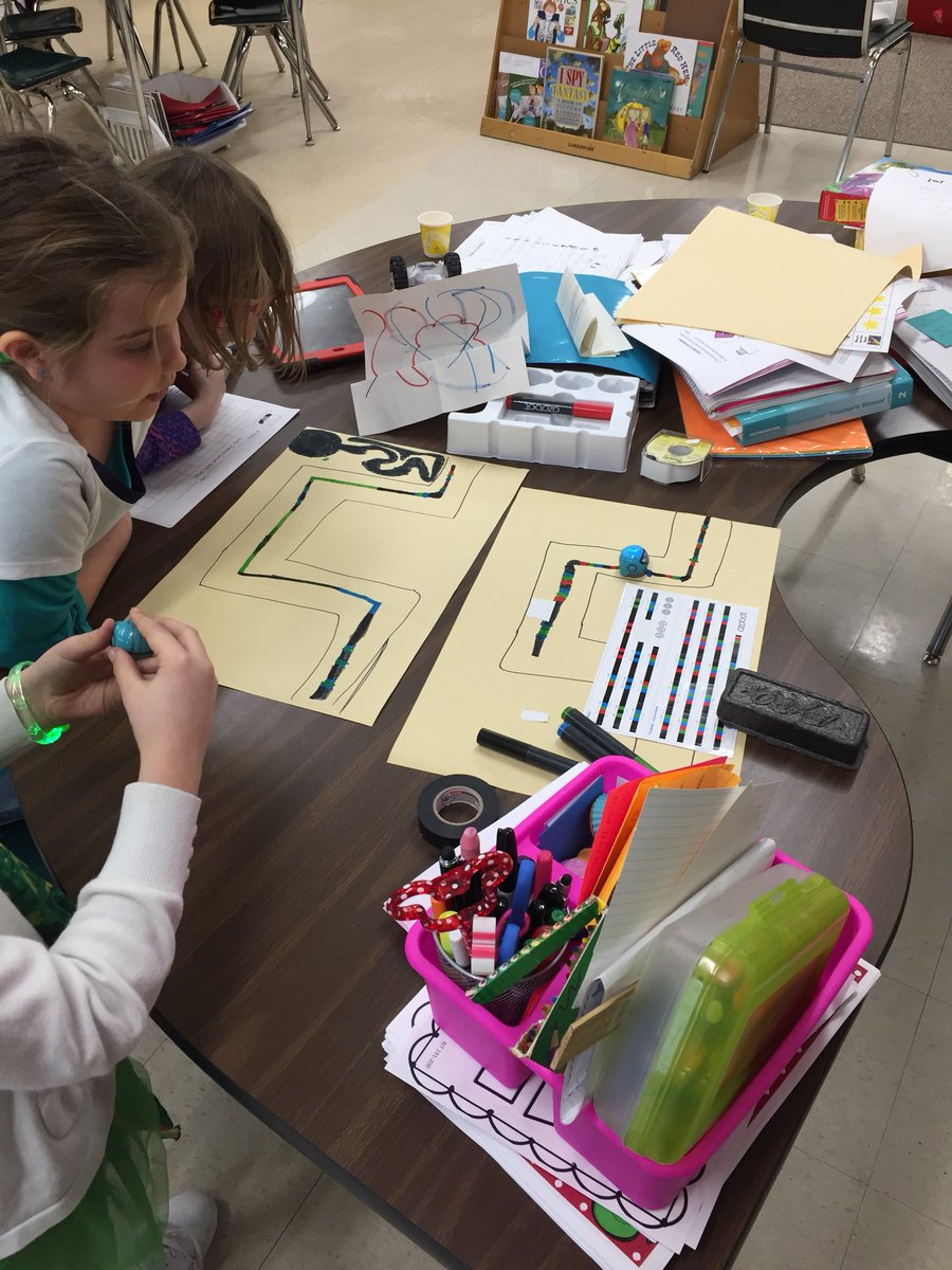 MSouchette's tweet photo. 2nd graders raced Ozobots through a track &amp; debugged errors to improve their times! #computationalthinking https://t.co/9MmX7ZDUHq