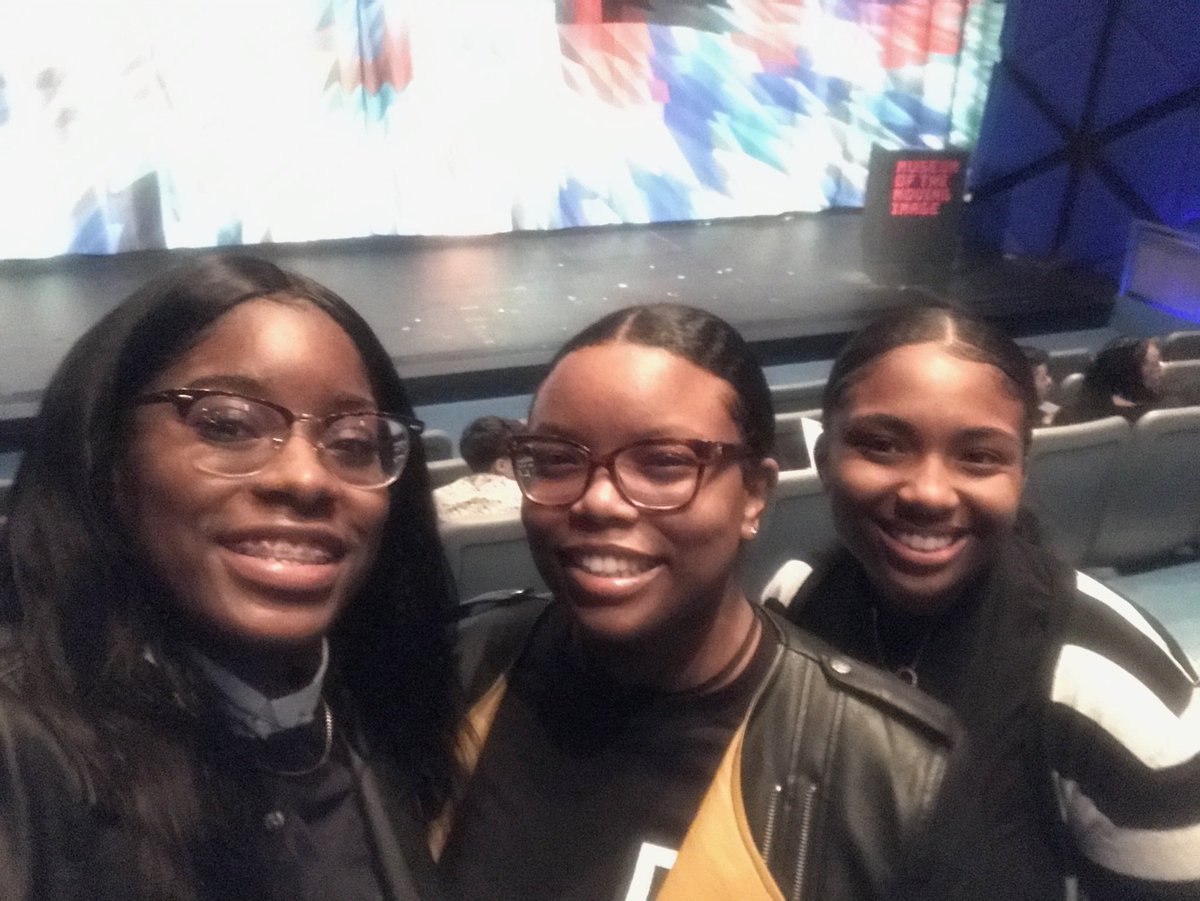 DigitalTechHS's tweet photo. #DigitalTechCinema seniors showing their film at #MoMI #MuseumOfMovingImage #TeenFilmFest @momiteens @nycschools @doechancellor @bknhssuptross @suptkarenwatts @digitaltechhs https://t.co/v8quvpOl53
