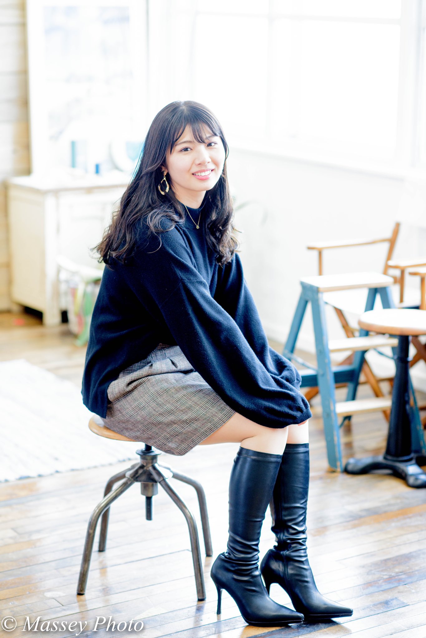 直筆サイン入り本 ● MASA ファッション＆ヘアースタイル 写真集 Amazon.co.jp: 大友花恋直筆サイン入り写真集［Karen］ : おもちゃ