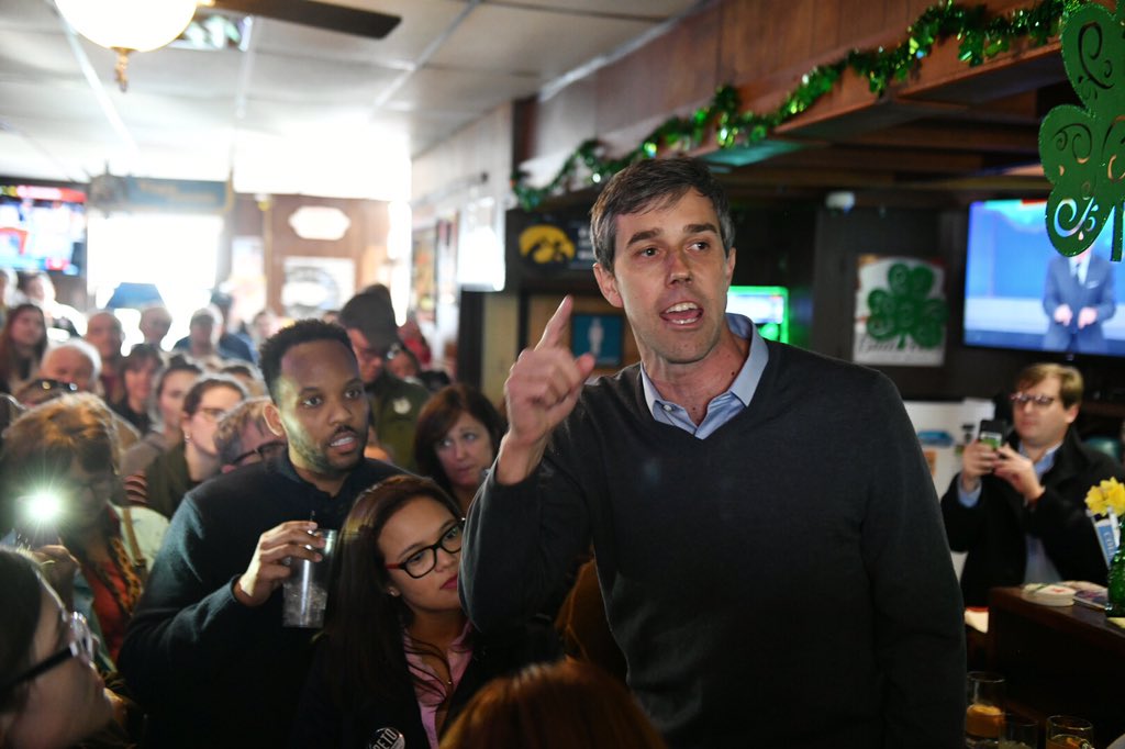 BetoORourke's tweet image. Amazing energy this afternoon in Mount Vernon at the Sing-A-Long and Yock's Landing. Great seeing everyone.