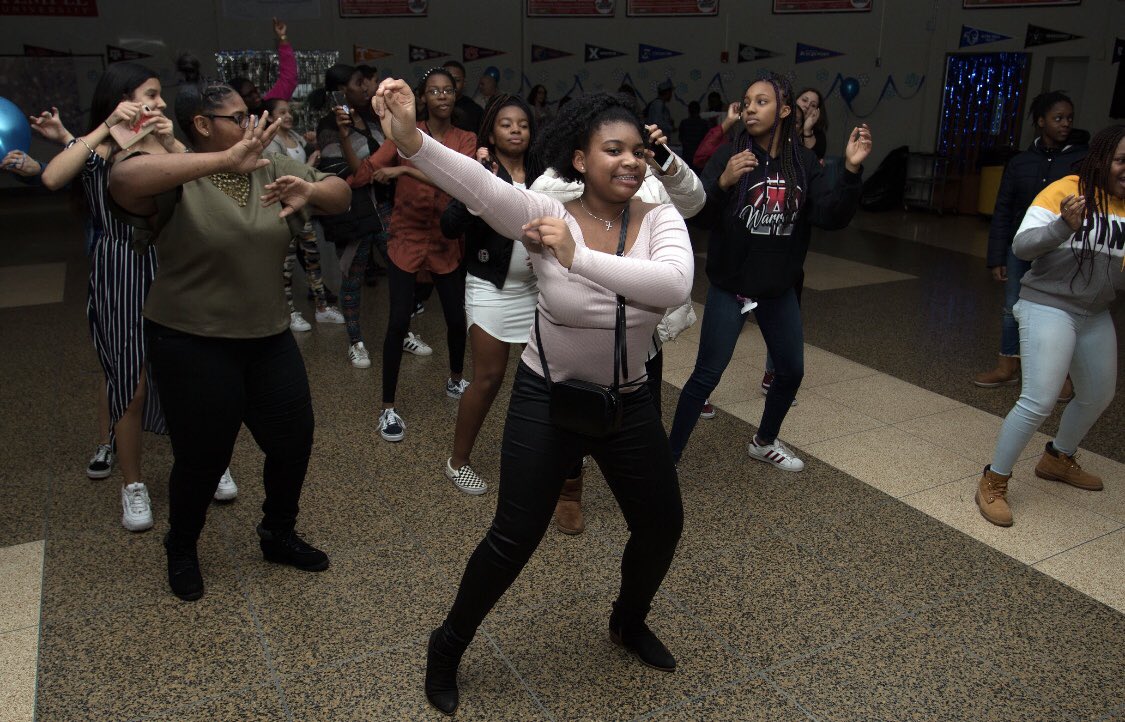 MrsAKretz's tweet photo. The 7th and 8th graders had a great time at their dance! #EWMMS #schooldance https://t.co/ooxRm3Gb4S