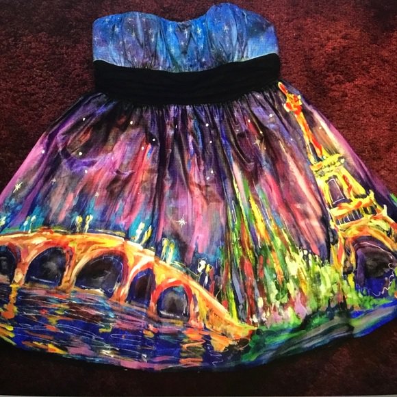 JenLovesJava1's tweet image. So good I had to share! Check out all the items I'm loving on @Poshmarkapp from @Vicky65646540 #poshmark #fashion #style #shopmycloset #citytriangles #lifestride: posh.mk/YZCofelr1U