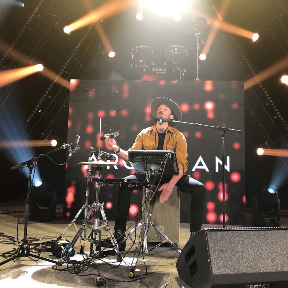 nicolaspavageau's tweet photo. Superbe #ContactVIP a #Coquelles Bravo #ContactEvents Bravo la #Blue team @hautsdefrance @pasdecalais62 @VilleCoquelles @RadioContactFM @ContactFmPub Merci superbes artistes @amel_bent @ArcadianOff @JeremyFrerot #Mercury #Prodmedias #Elp @RoddBrossard @EricLap1 @MaudArgentin https://t.co/fImDuLudZL