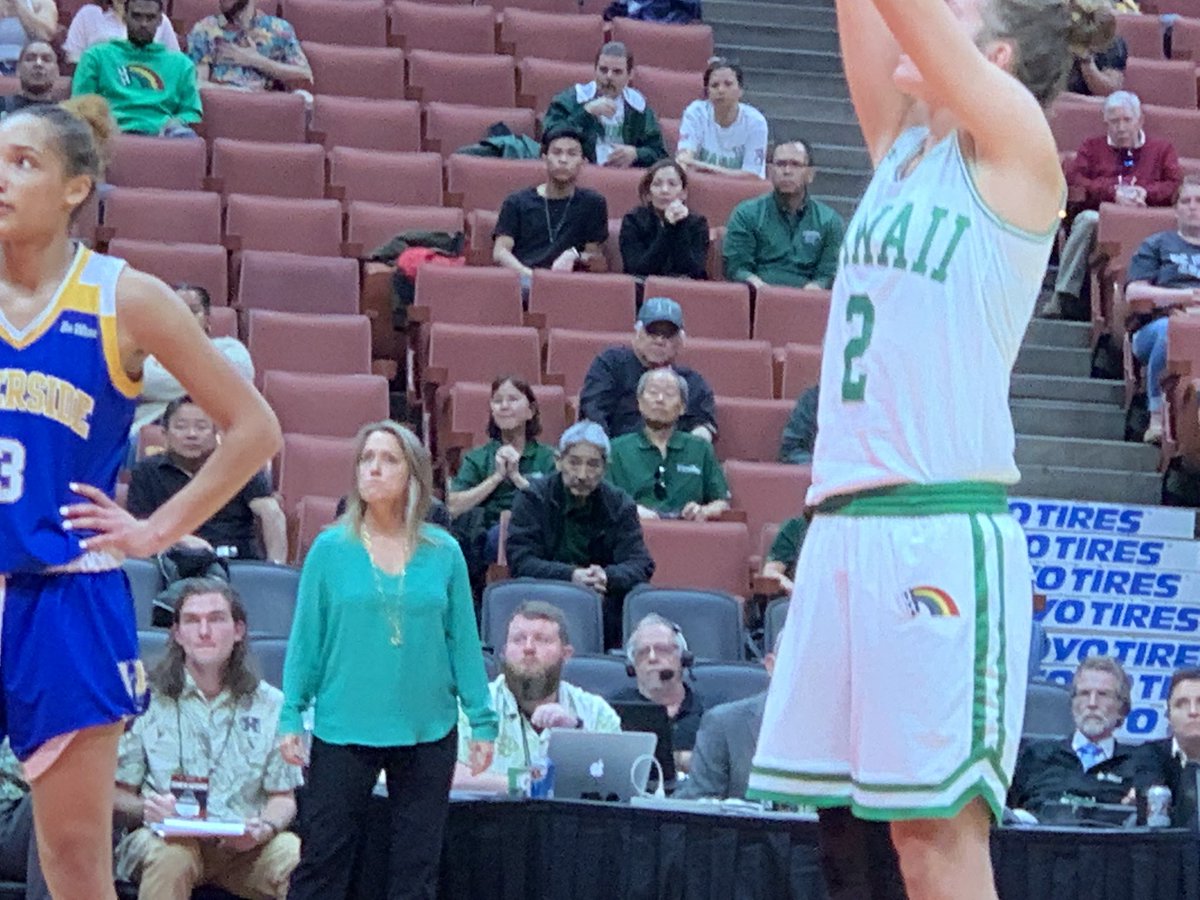 HIsportsfans's tweet photo. Wahine advance to the Championship game! #HawaiiWBB #GoBows #CourtsideCrew #BigWestChampionships @bigwestconference https://t.co/WWBHYH2wHK