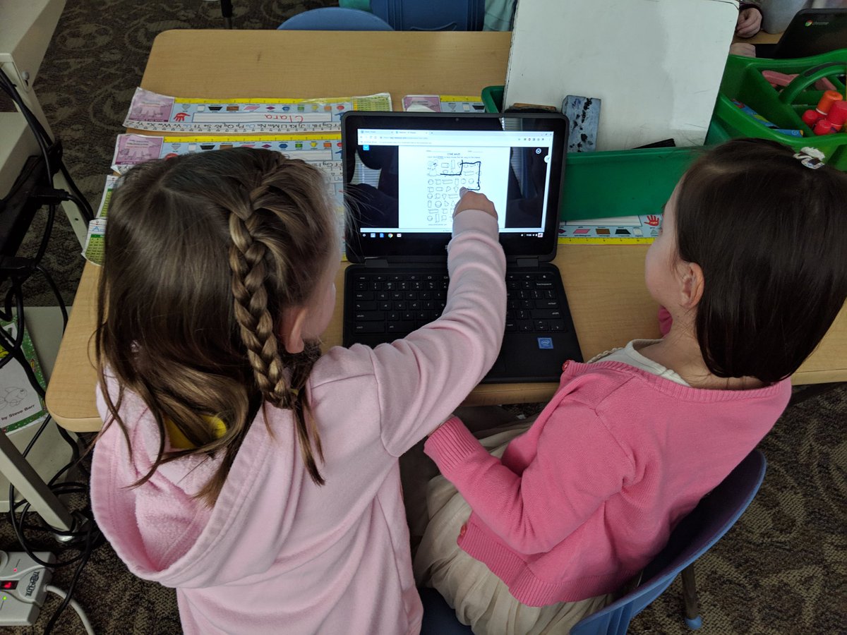 Adorable kinder kiddos from <a href="/SaratogaSharks/">Saratoga Shores Elementary</a> using <a href="/nearpod/">Nearpod</a> to learn about 3D shapes. #InnovateAlpine