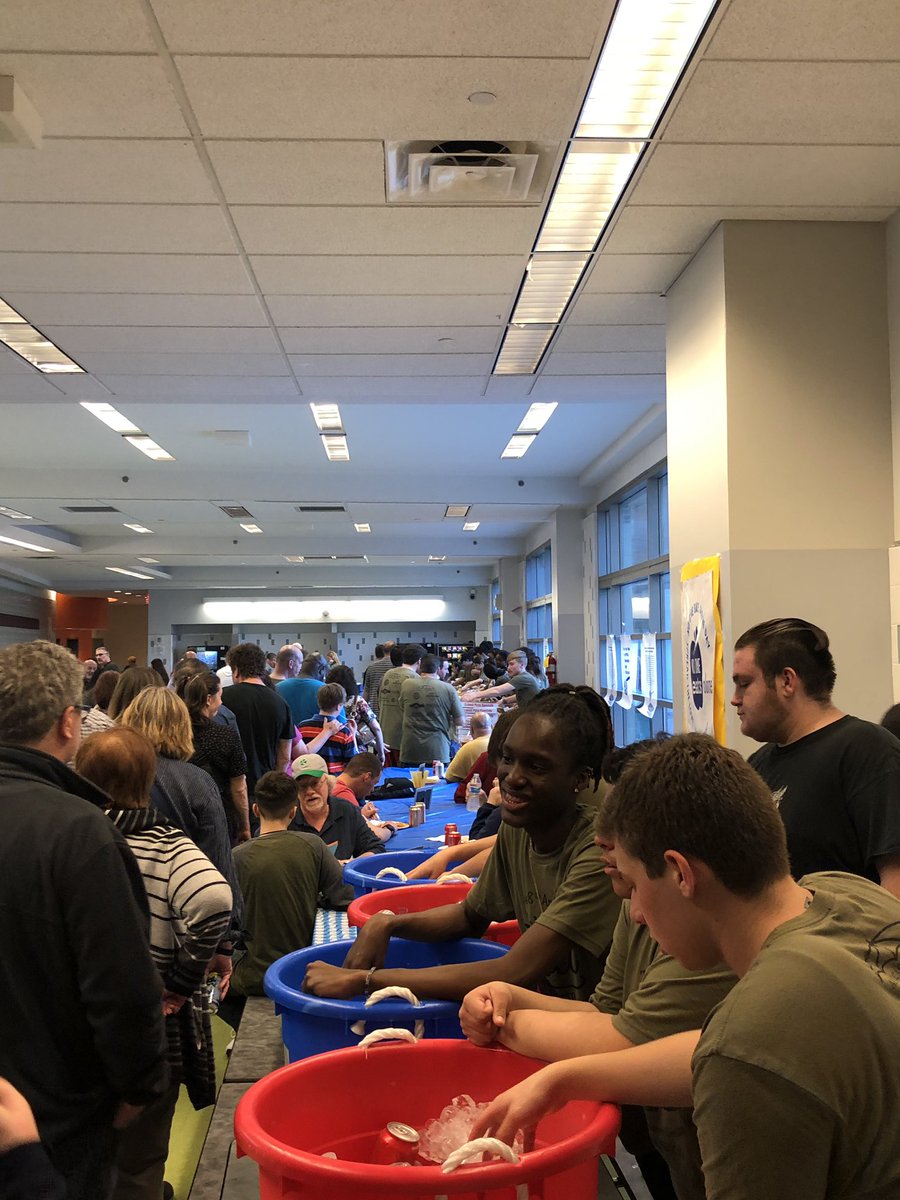 GaynorMcCownELS's tweet photo. Johnโs Pasta Party 2019!! Thank you to Ms. Reingold and the JPP Student Committee, Ms. Cappelli, the PTA, @southshorerotary , @rosemariedressler and all of the families and businesses that donated and baskets. #JPP #McCownMakesaDifference #LotsaPasta https://t.co/Z8YKdOgaqn