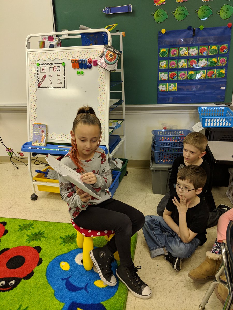 MrsSnodgrassGH's tweet photo. First graders celebrated publishing their how-to books by sharing with kindergarten today. Thanks @cfarison for the inspiration, and @McCullough_GH, @cuckoo4KDG, @Mrs_Hrvatin, @SheriDunn110, and @Ms_Noel111 for being a great audience! #WErTJ #WErTJK #TCRWP #wearewriters https://t.co/g6eRdkbAI3