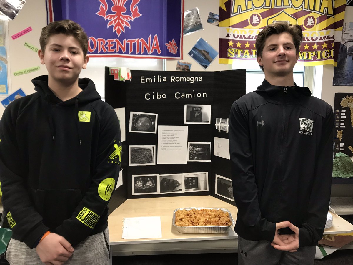 Nipmucitaliano's tweet image. Donatello e Mario with their food truck from Emilia-Romagna. #worldlanguageweek #mursd