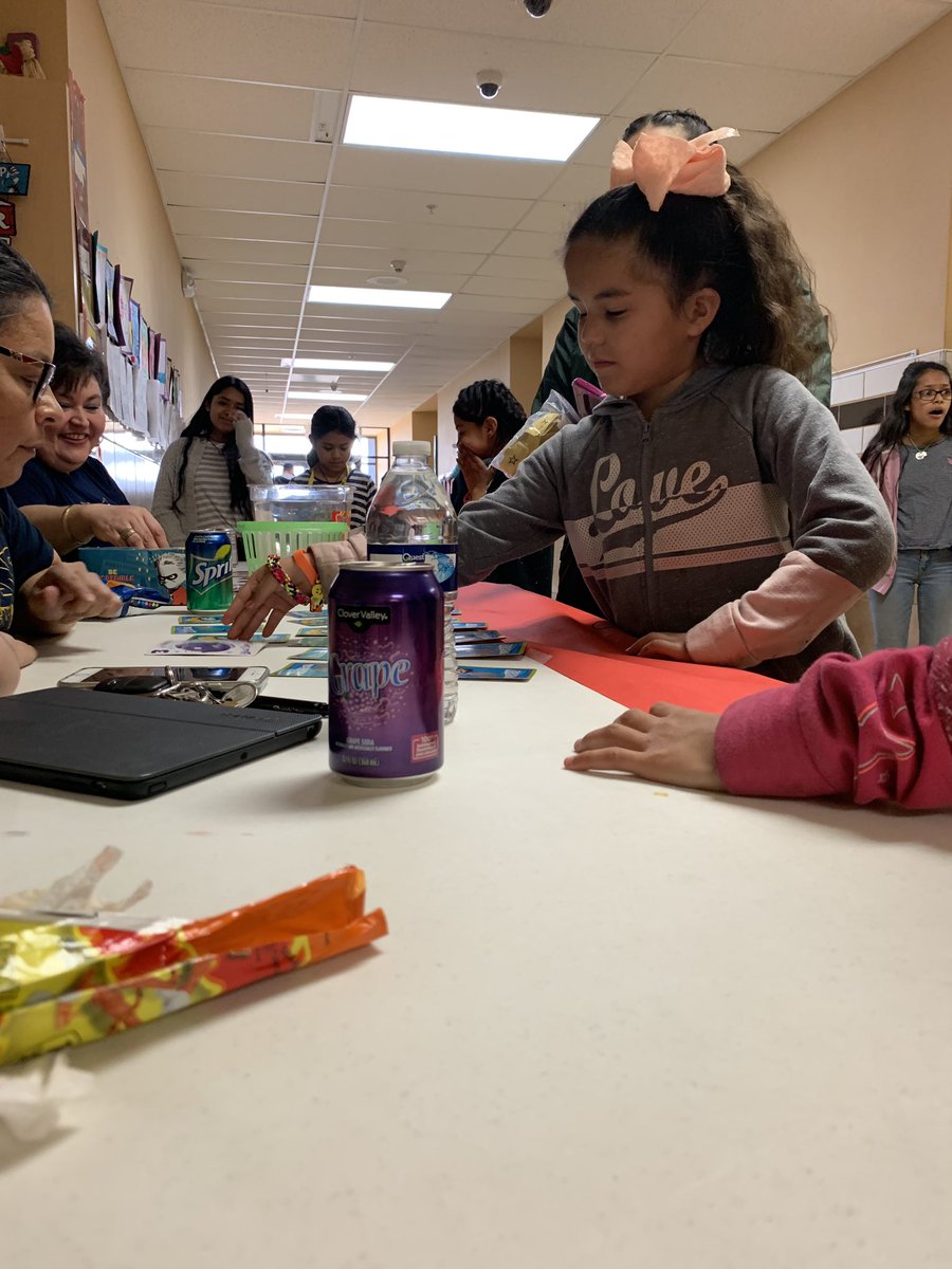 ANavarro_EMMS's tweet image. FES Carnival 2019! Great turnout!! @FISD_Wildcats @VamosVijil #springbreak #besafe# #timeforrandr